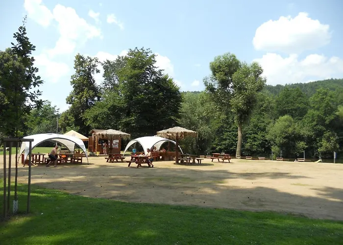 Sazavsky Ostrov Hotel *